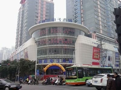 南宁手机配件批发市场 扎根还是炒货？新代理商需掌握的“进货地图”与避坑指南
